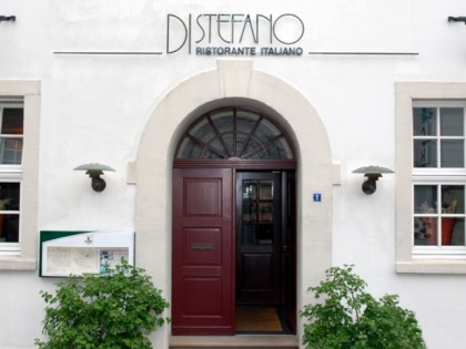 照片: Di Stefano